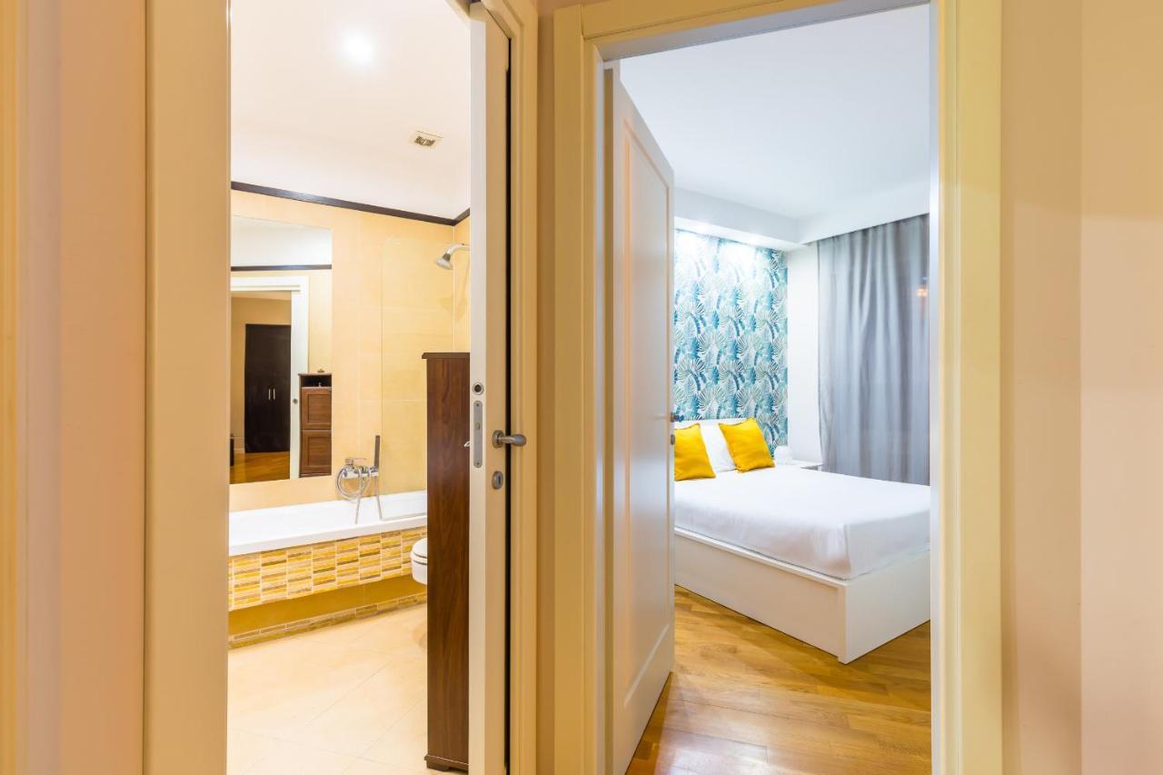Stylish At Piazza Municipio By Wonderful Italy Appartement Napels
